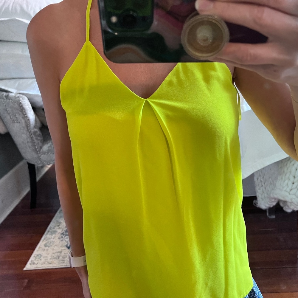 Chartreuse going out top